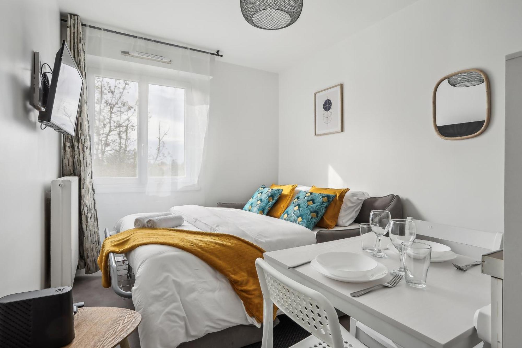 Comfortable Studio Dowtown Corbeil-Essonnes Eksteriør billede
