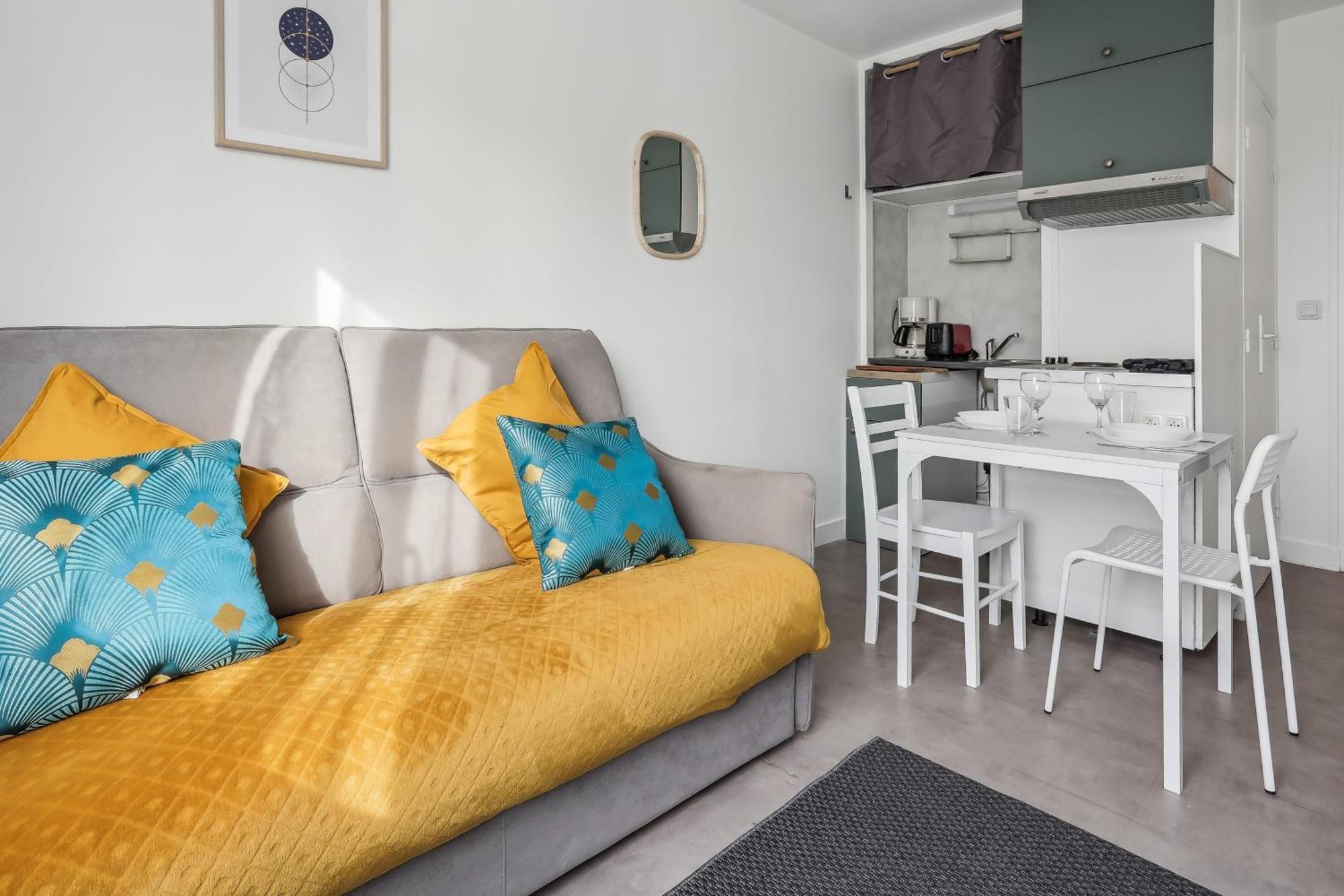 Comfortable Studio Dowtown Corbeil-Essonnes Eksteriør billede